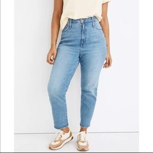 Madewell High Waisted Classic Straight Leg Jean